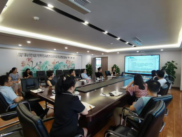 增強(qiáng)風(fēng)險防范意識，助推合規(guī)穩(wěn)健經(jīng)營 ——西津物流開展“貿(mào)易型國有企業(yè)的合規(guī)管理”專題培訓(xùn)