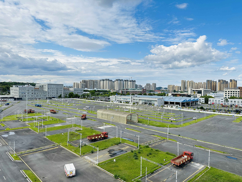 五合一考場 五合一考場